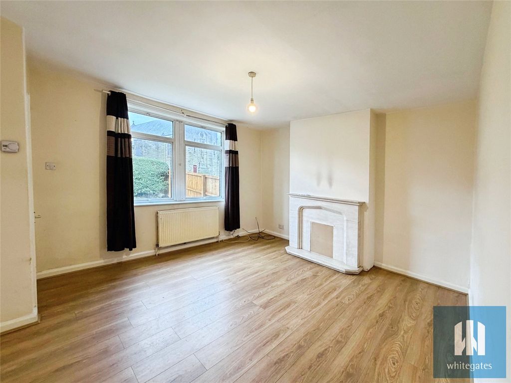 Property photo 3 of 13 Picture No. 09