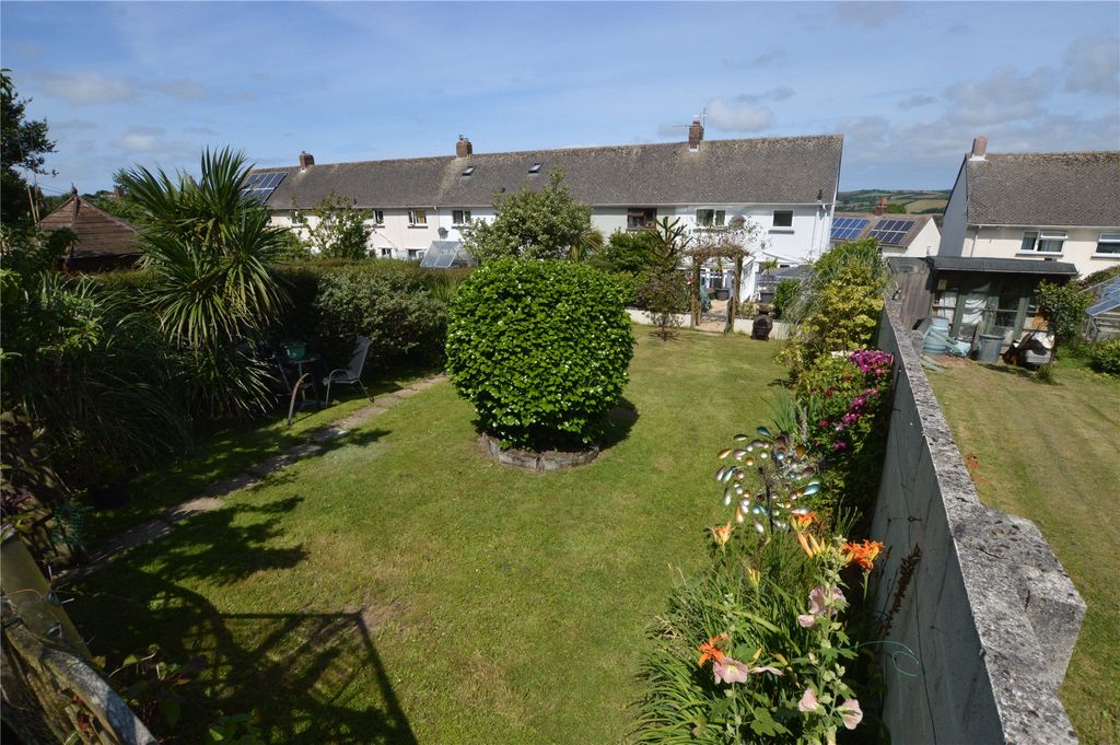 Property photo 2 of 15 Picture No. 06