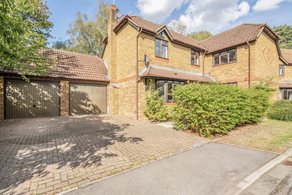Property photo 1 of 21 External View