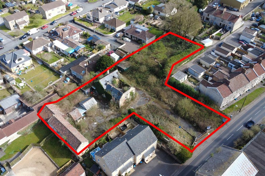 Property photo 2 of 26 17 Station Road, Midsomer Norton, BA3 2Az Freehold