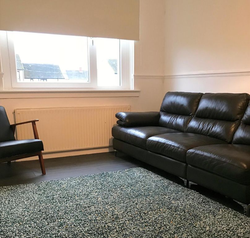 Property photo 3 of 8