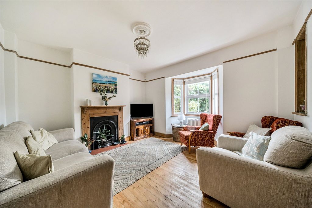 Property photo 3 of 19 Picture No. 12