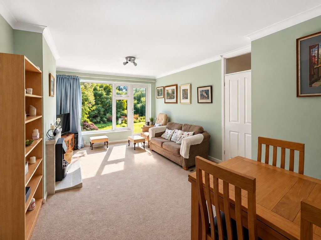 Property photo 2 of 12