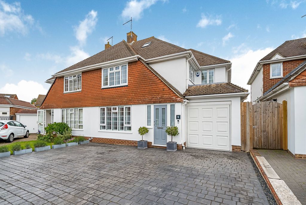 Property photo 1 of 55