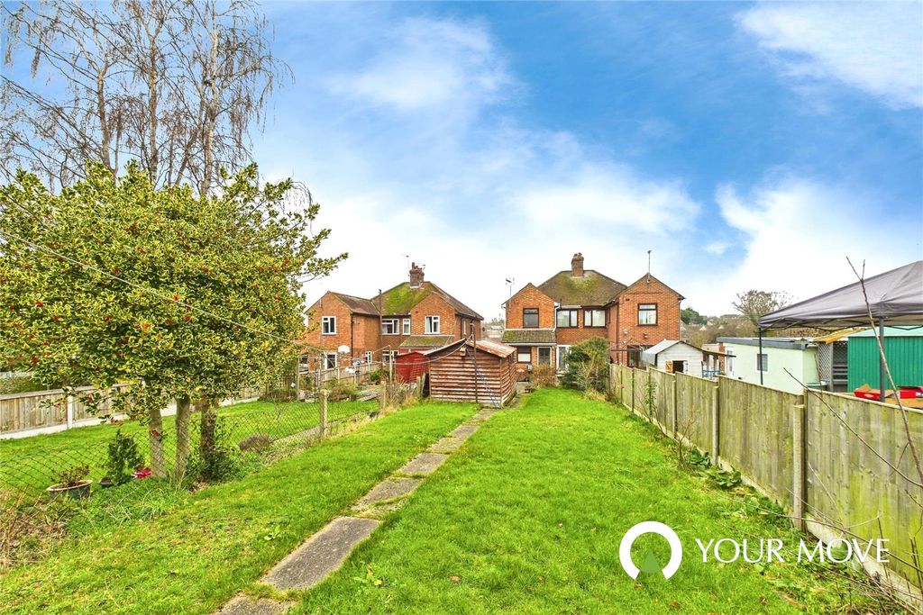 Property photo 3 of 17 Picture No. 05