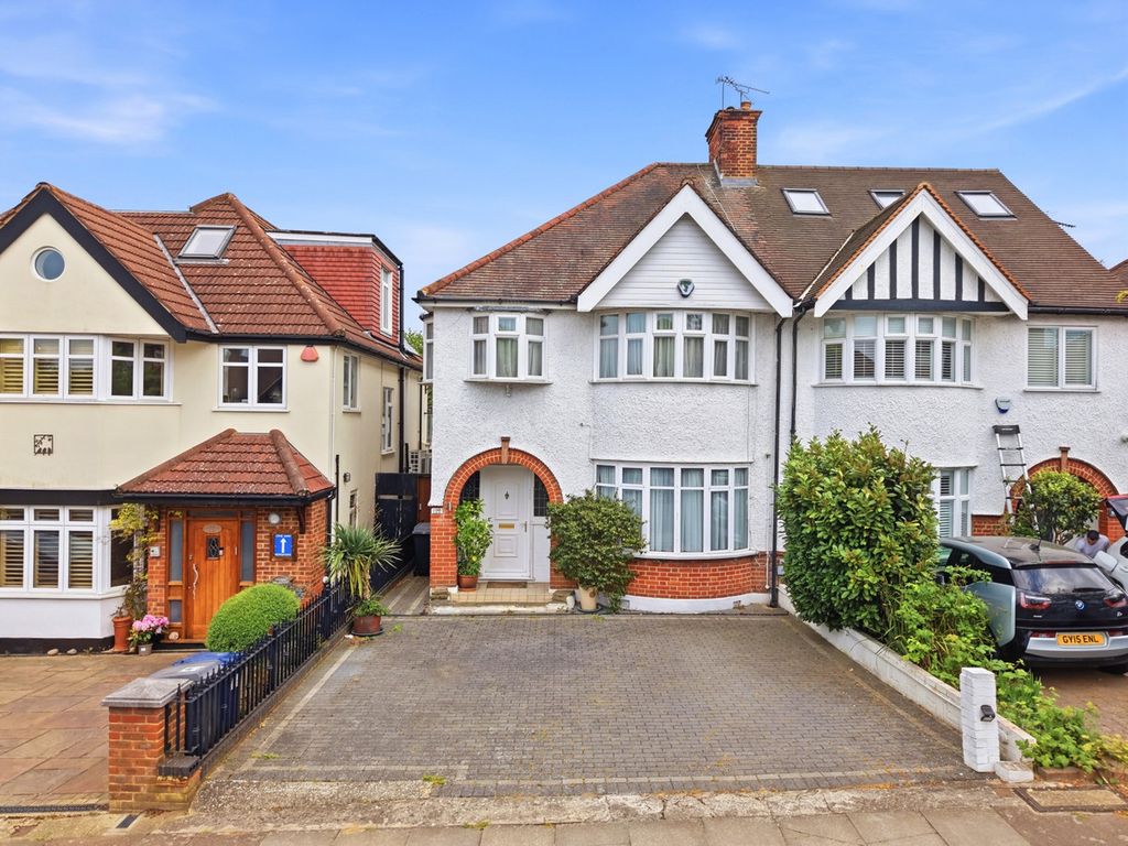 Property photo 1 of 13