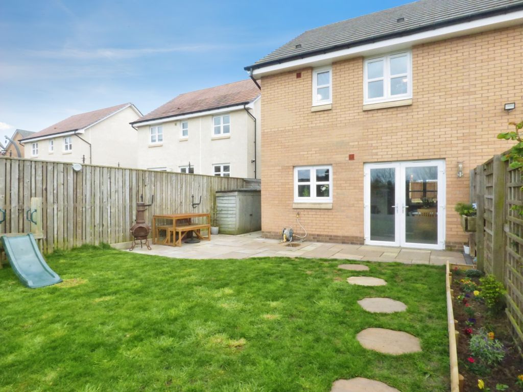 Property photo 3 of 27 Rear Garden