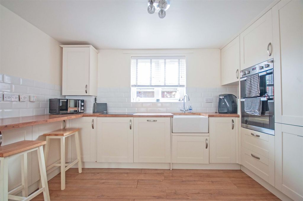 Property photo 3 of 12 K3.Jpg