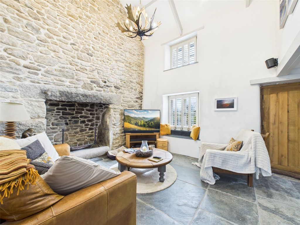 Property photo 3 of 27 Picture No. 04