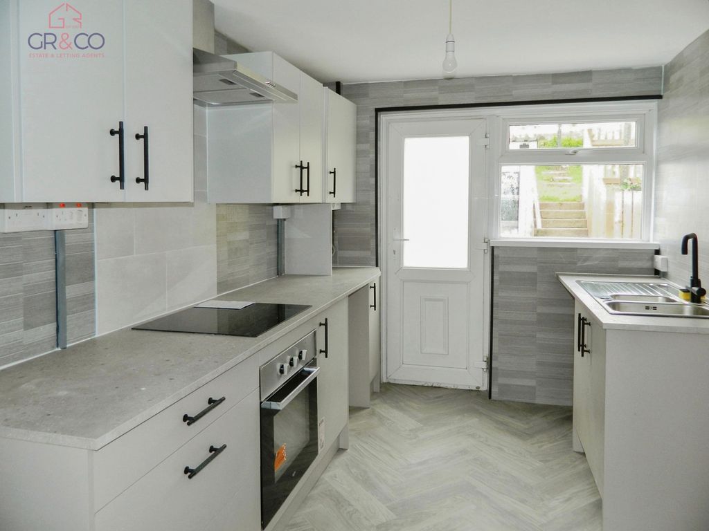 Property photo 2 of 19 Not Specified