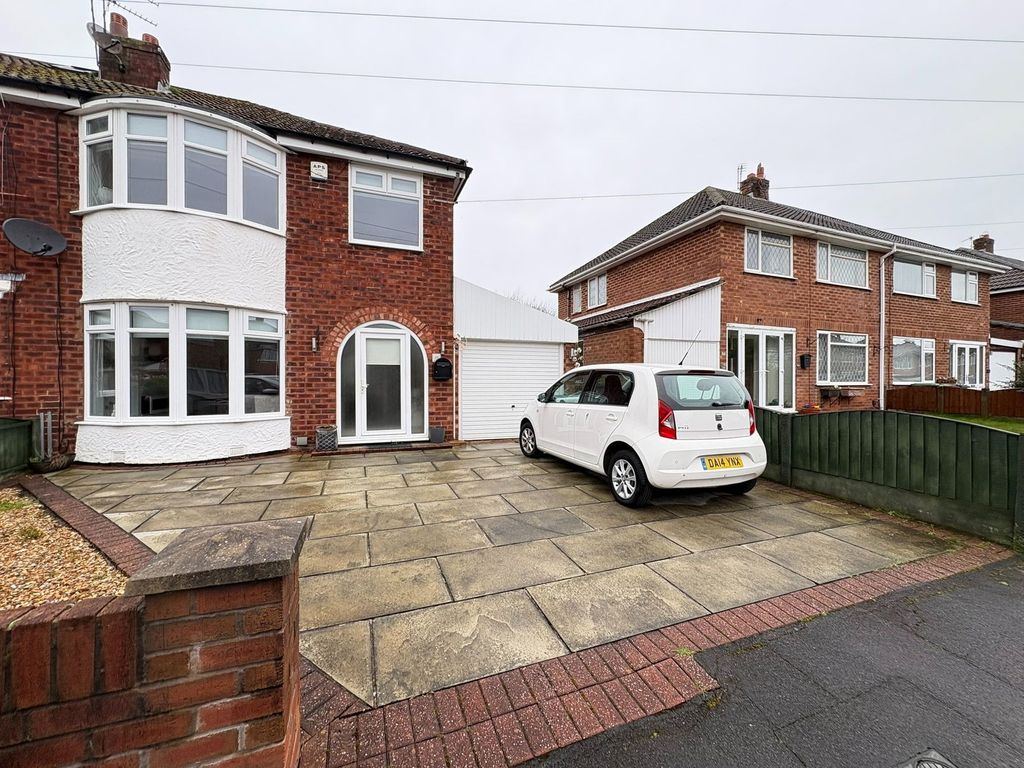 Property photo 1 of 24