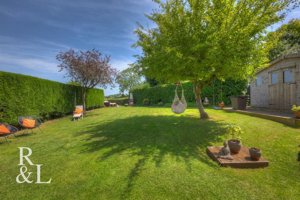 Property photo 3 of 44 (84).Jpg