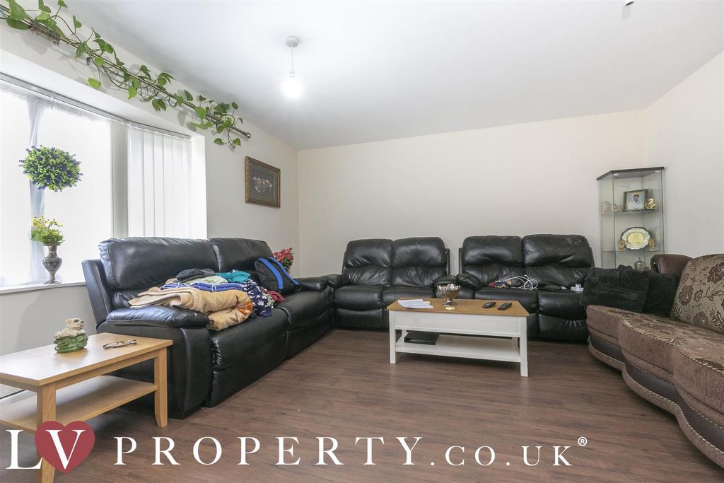 Property photo 3 of 15 N1.Jpg