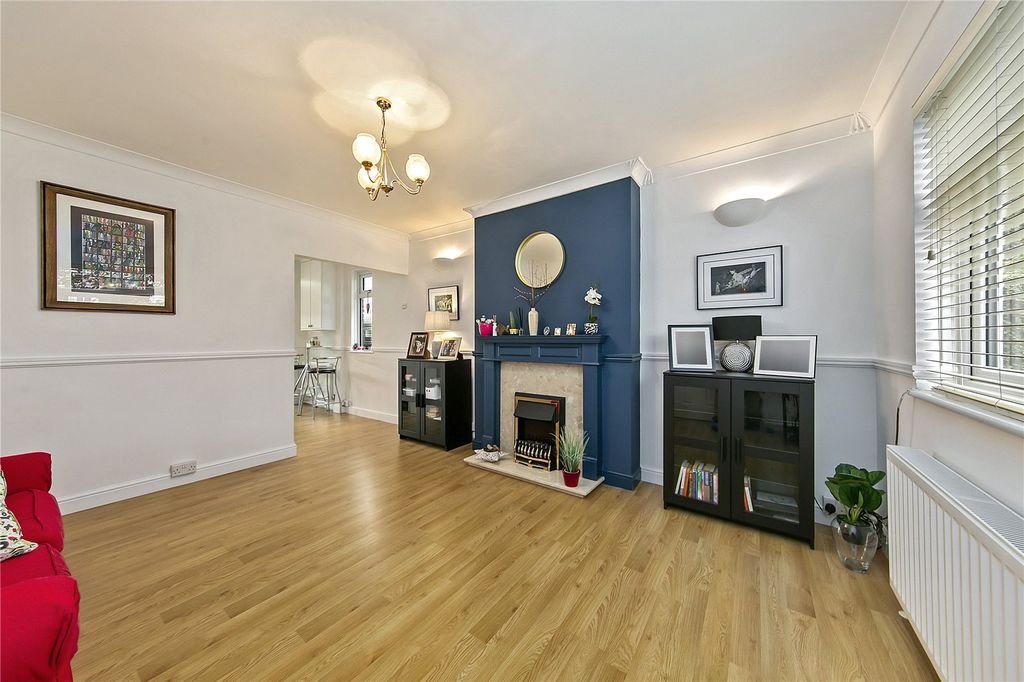 Property photo 2 of 11 Picture No. 02