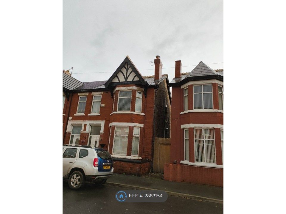 Property photo 1 of 11