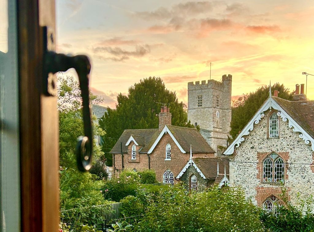 Property photo 2 of 22 Rear Views