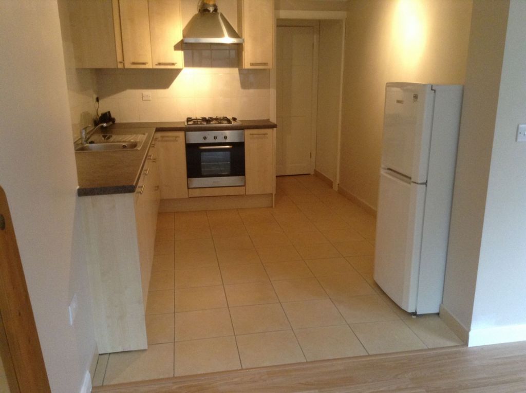 Property photo 3 of 10 Photo 11