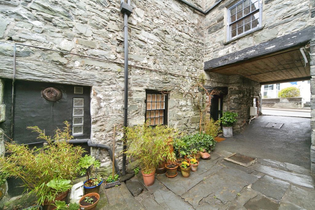 Additional image 4 of 2 bed semi-detached house for saleBank Place, Porthmadog LL49