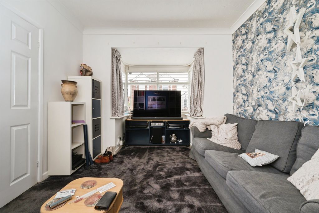 Property photo 2 of 23