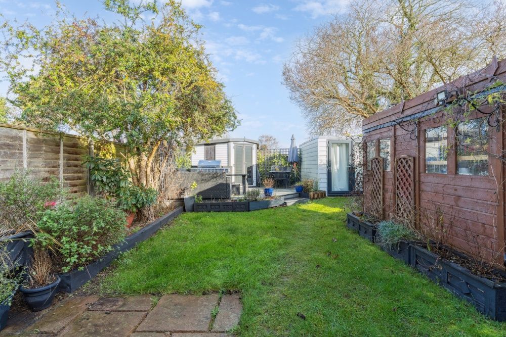 Property photo 3 of 23