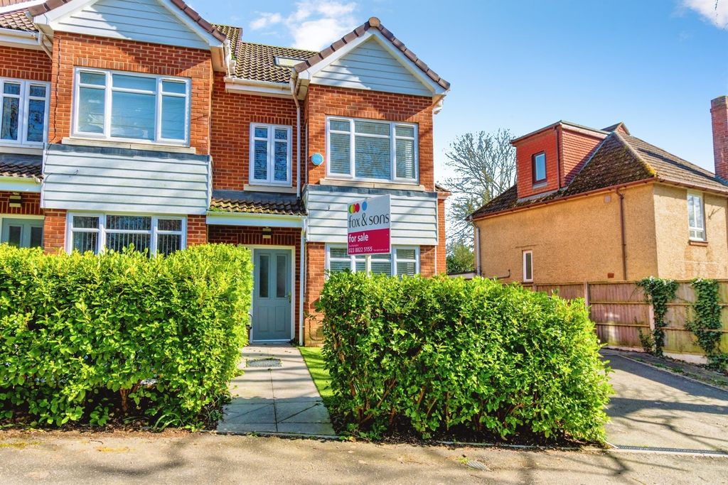 Property photo 1 of 18