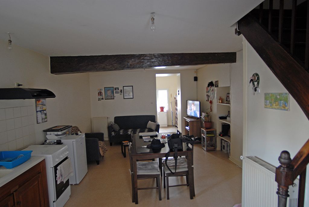 Property photo 3 of 8