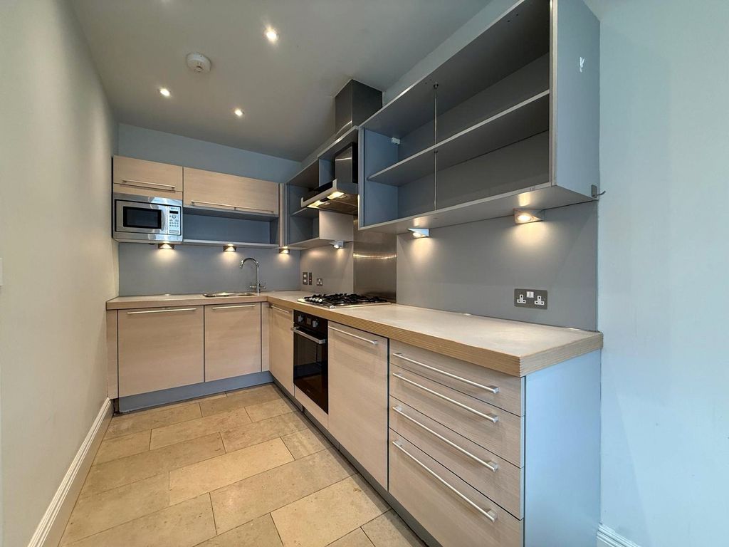 Property photo 3 of 13 Picture No. 44