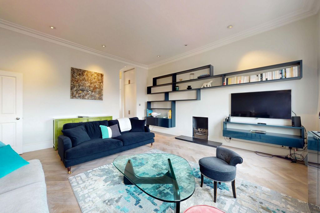 Property photo 1 of 19