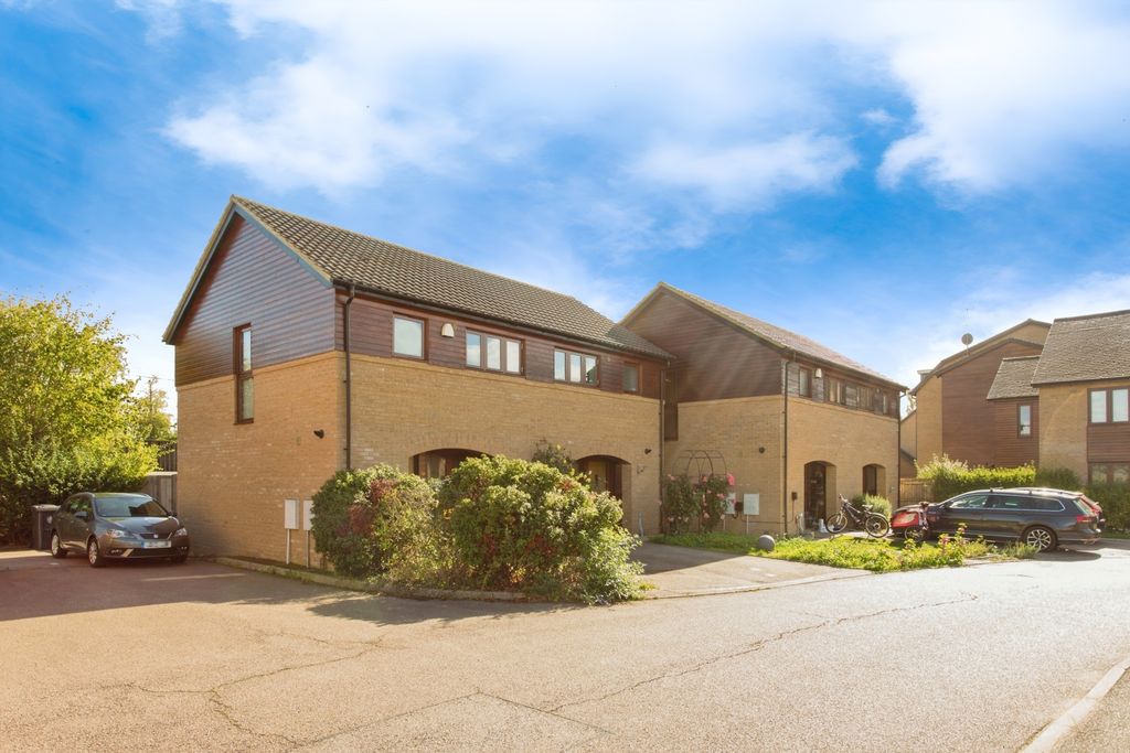 Property photo 2 of 15 Photo