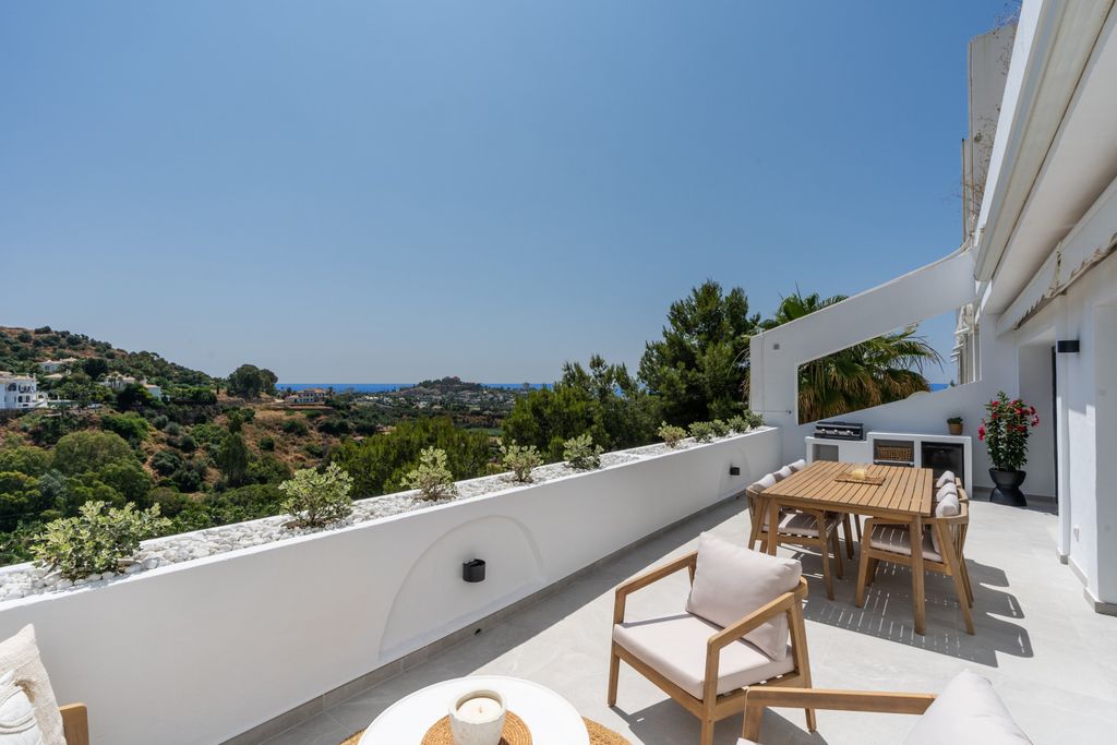 Property photo 3 of 41 Image