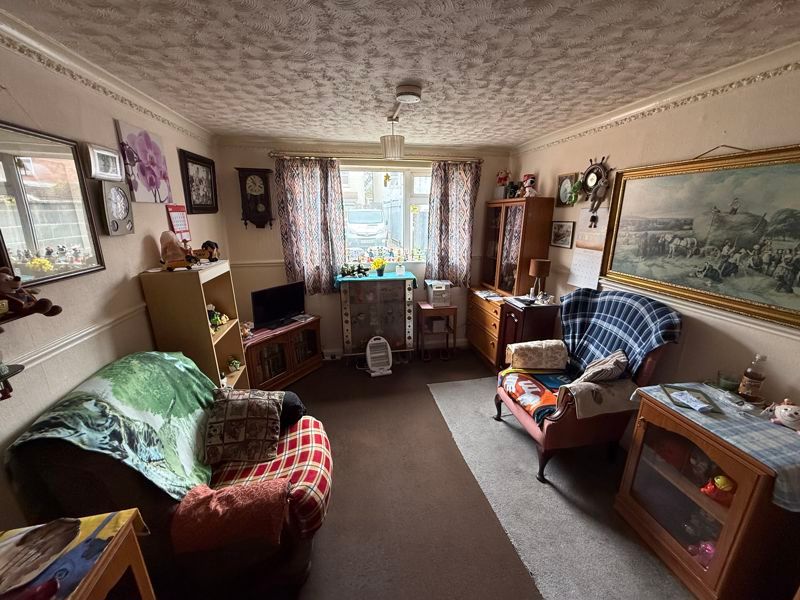 Property photo 3 of 17 Photo 3