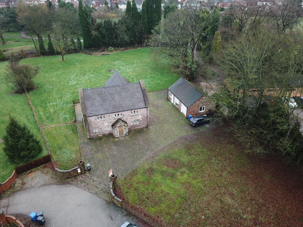 Property photo 1 of 14