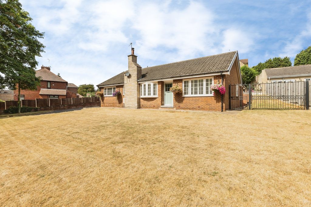 Property photo 1 of 16