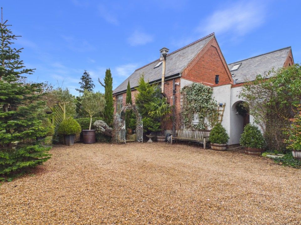 Property photo 1 of 30