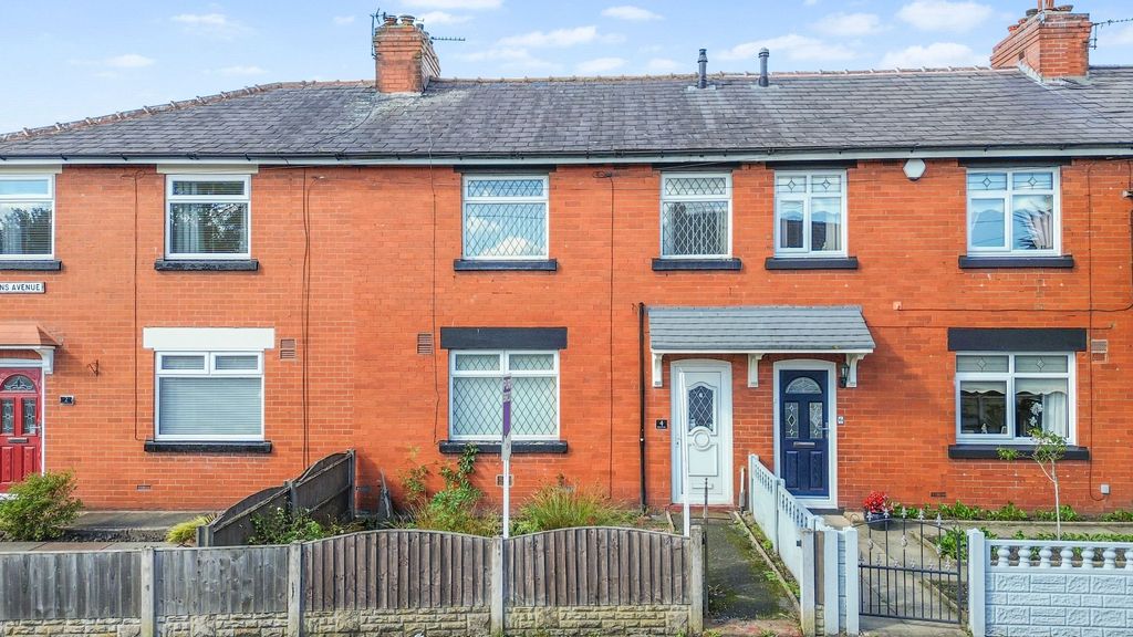 Property photo 1 of 17