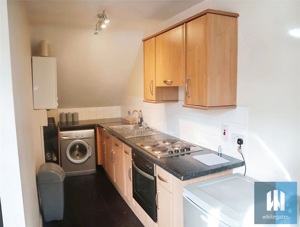 Property photo 2 of 8 Picture No. 40