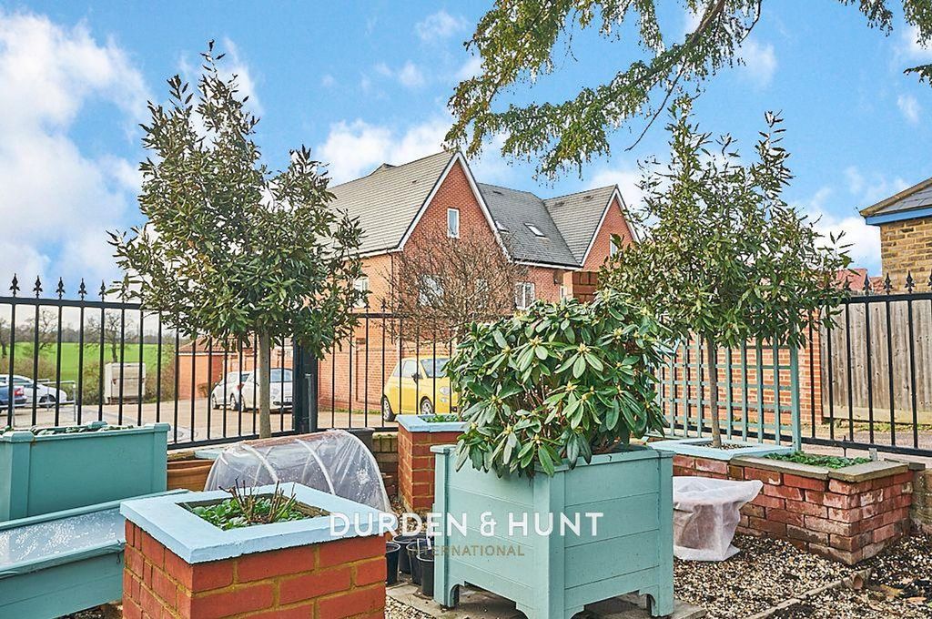 Additional image 23 of 1 bed flat for saleHigh Street, Ongar CM5