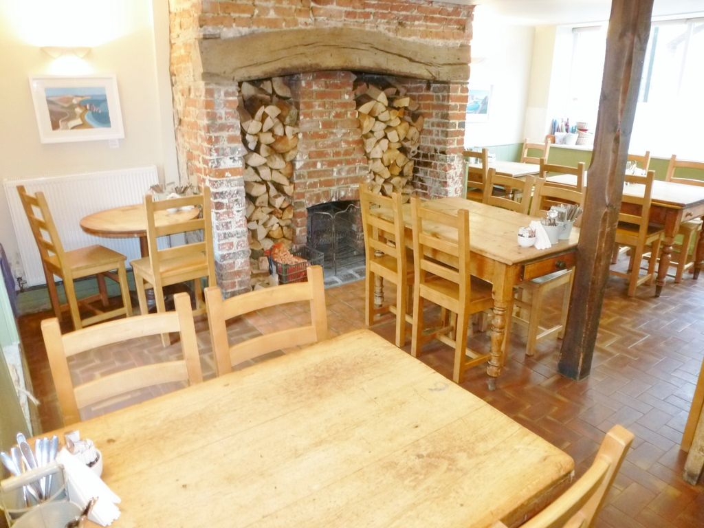 Property photo 3 of 13