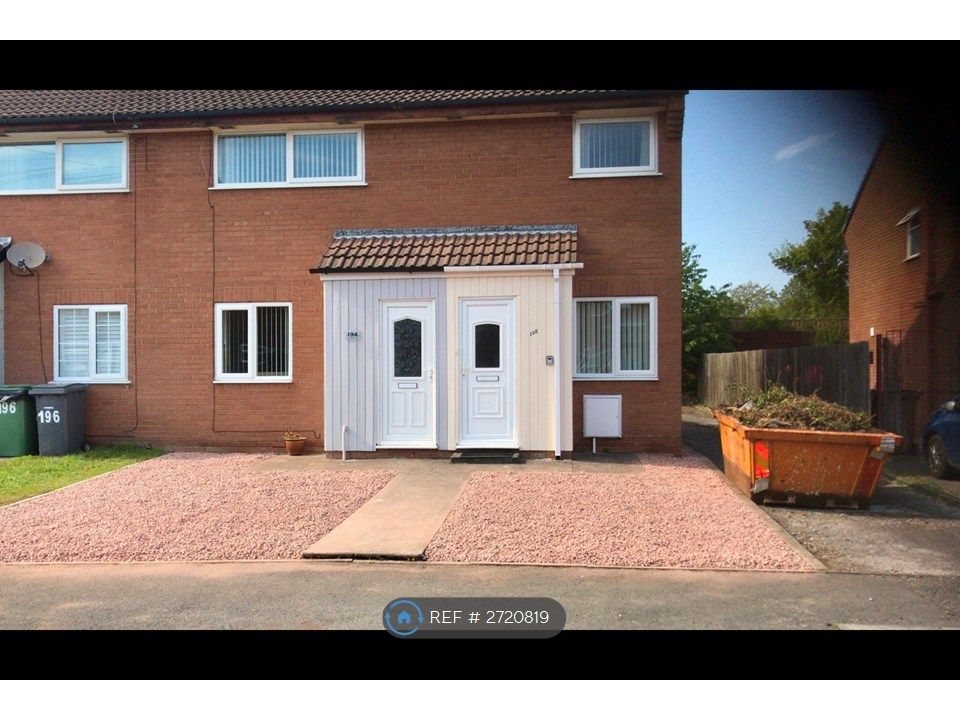 Property photo 1 of 15 Front Garden And Approach