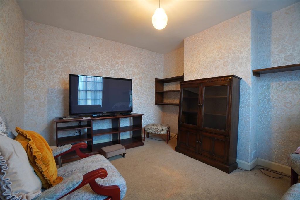 Property photo 3 of 12 E79439Ff-E87d-4A3d-9dc7-8799d134Be10.Jpg