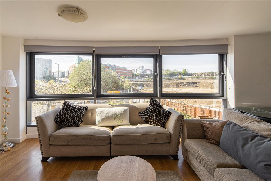 Property photo 3 of 22 Obp_4370.Jpg