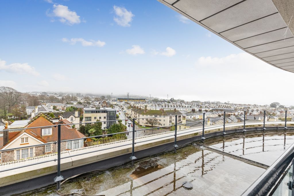 Property photo 2 of 12 A02 - Flat 22 Dunboyne Court - 260210