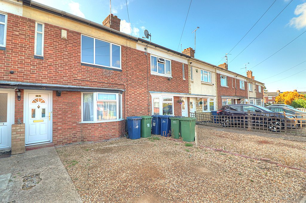 Property photo 1 of 16 Front