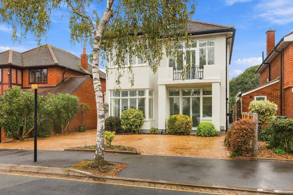 Property photo 1 of 30