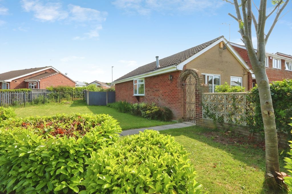Property photo 1 of 20 Pbox-Img.Jpg