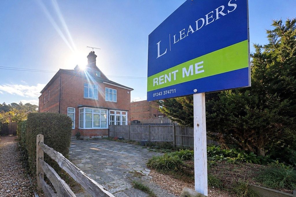 Property photo 1 of 26 Picture No. 23