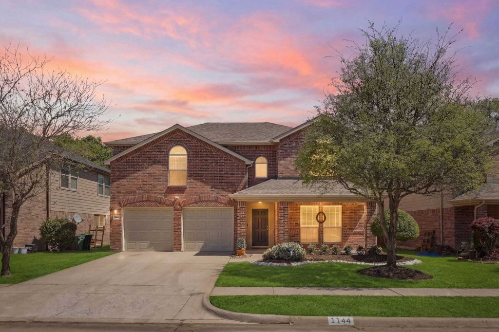 Property photo 1 of 31