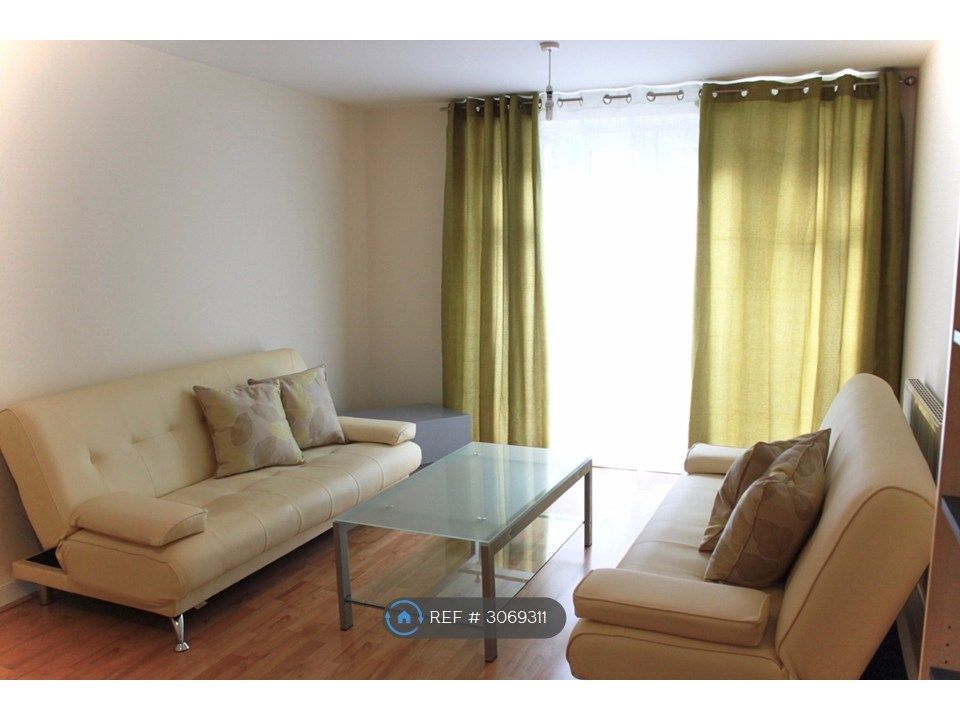 Property photo 2 of 27