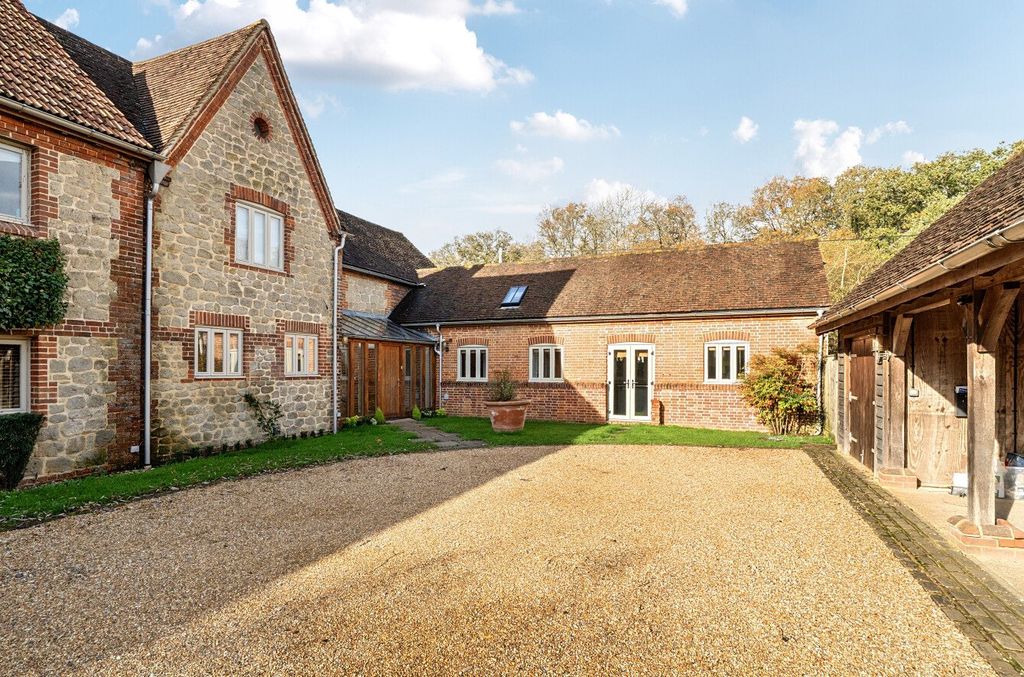 Property photo 1 of 15 Picture No. 27