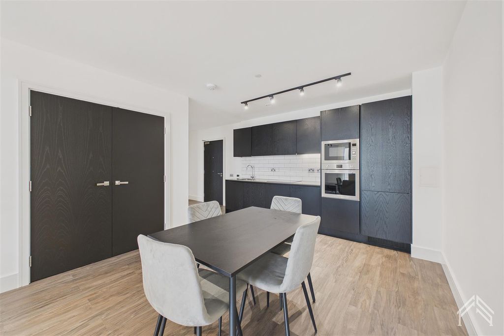 Property photo 2 of 15 3.Jpg